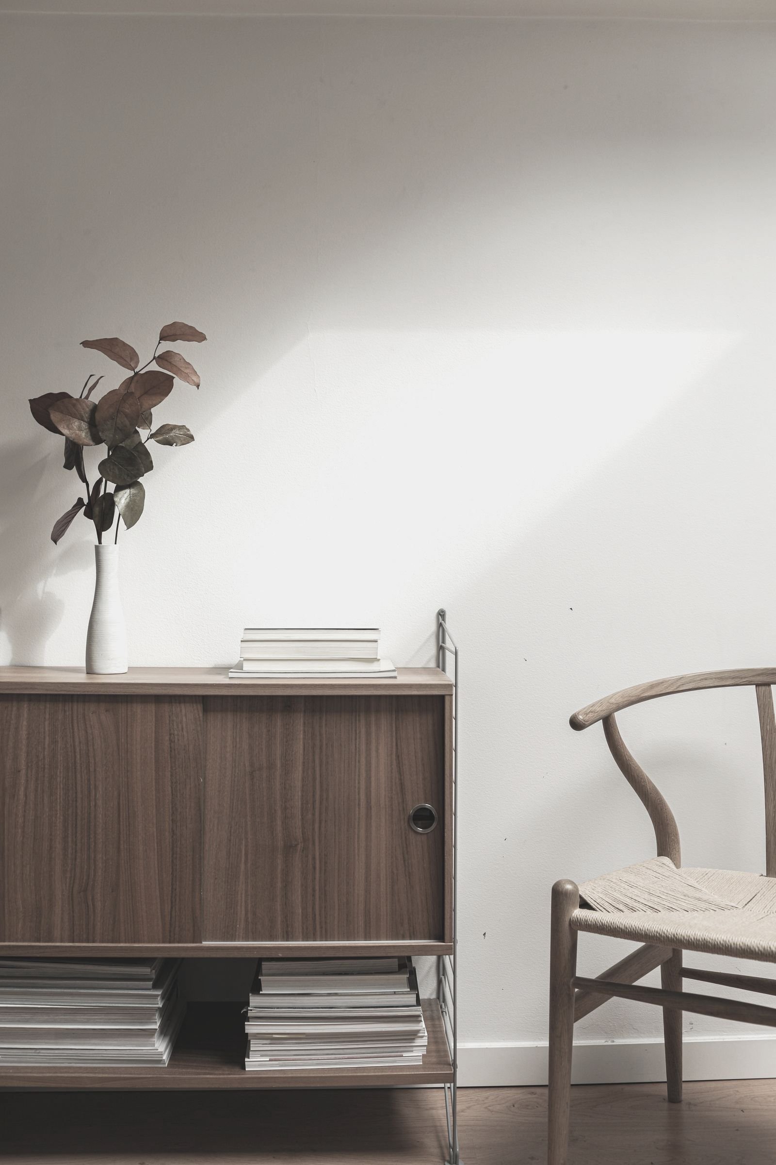 Sideboard aus Nussholz, frisch geschliffen und unbehandelt